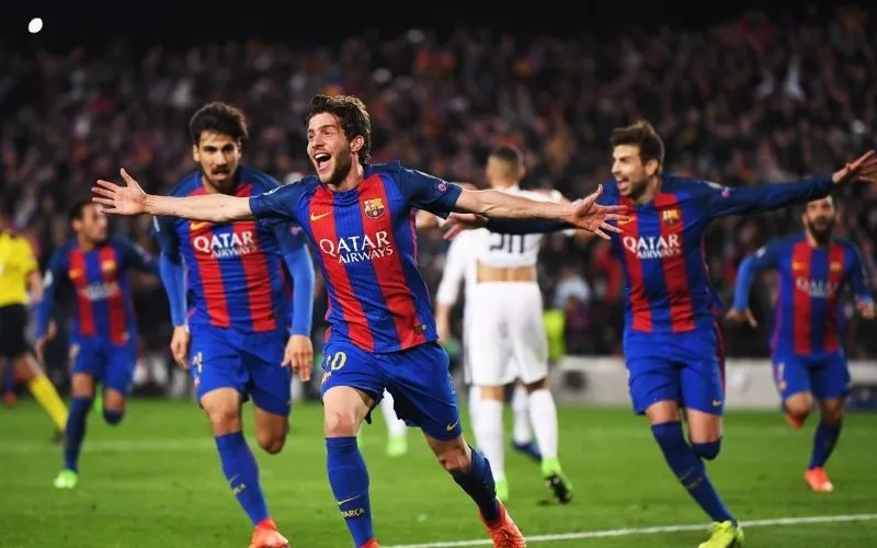 Lợi thế sân nhà cùng phong độ ấn tượng giúp Barcelona được đánh giá nhỉnh hơn