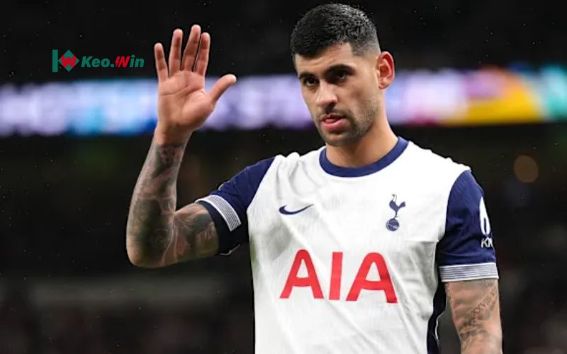 Cristian Romero: Từng 'nổi giận' với CLB, giờ là thủ lĩnh mới của Tottenham trong kỷ nguyên Thomas Frank