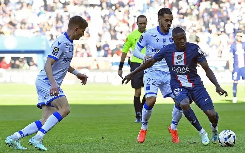 PSG quyết tâm đứng dậy sau thất bại 0-1 đầy tiếc nuối trước Marseille