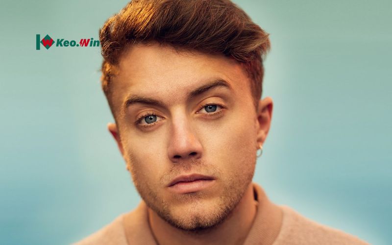 Roman Kemp và chiến dịch của Premier League: Dùng bóng đá để ngăn chặn bi kịch tự tử