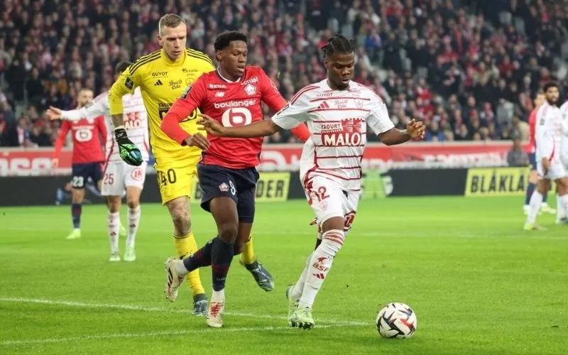 Lyon nhiều khả năng sẽ giành trọn 3 điểm