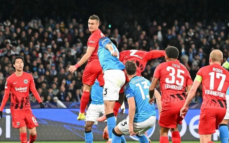 Napoli vs E.Frankfurt là trận đấu hấp dẫn tại lượt 4 vòng bảng Champions League 2025/2026